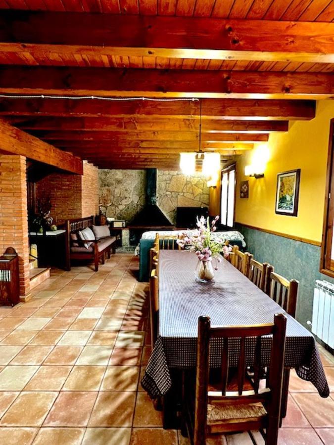 Spacious House In Ogassa With Terrace And Bbq מראה חיצוני תמונה