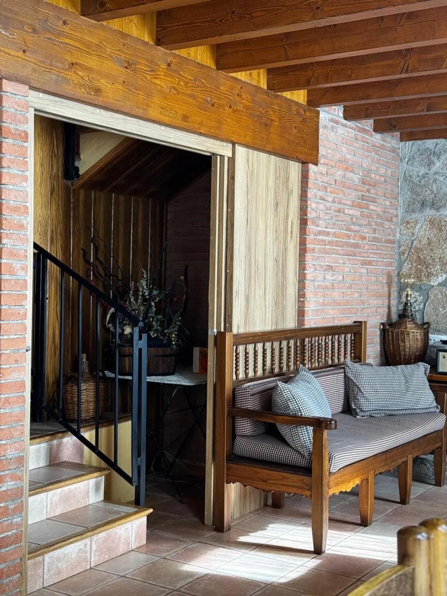 Spacious House In Ogassa With Terrace And Bbq מראה חיצוני תמונה